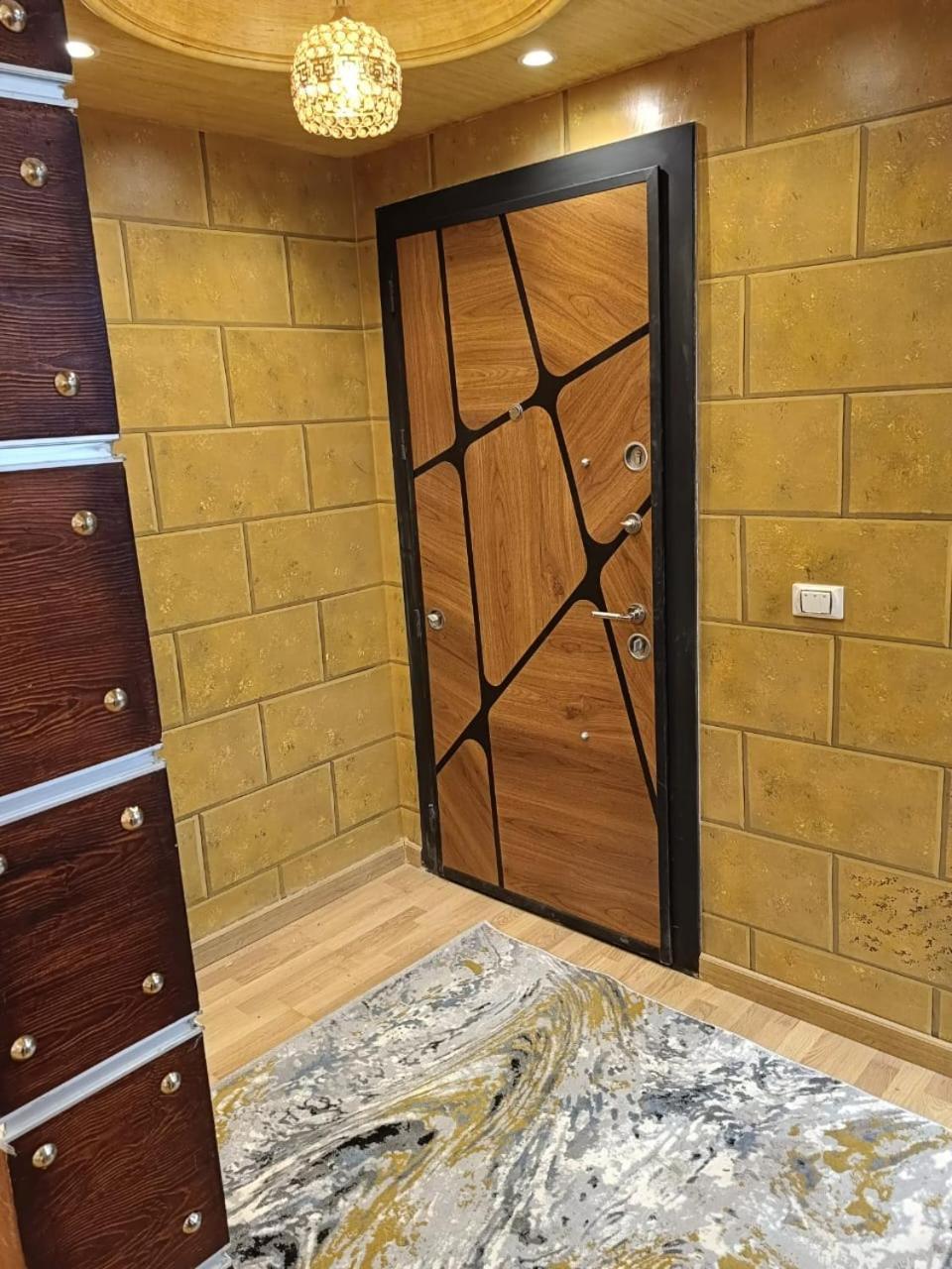 ألترا لوكس بالمهندسين *